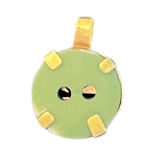 Seed Pendant: Green Heritage Button with Bronze Setting [0009]