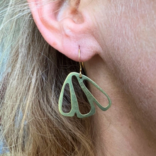 Load image into Gallery viewer, Flower Wing Earrings
